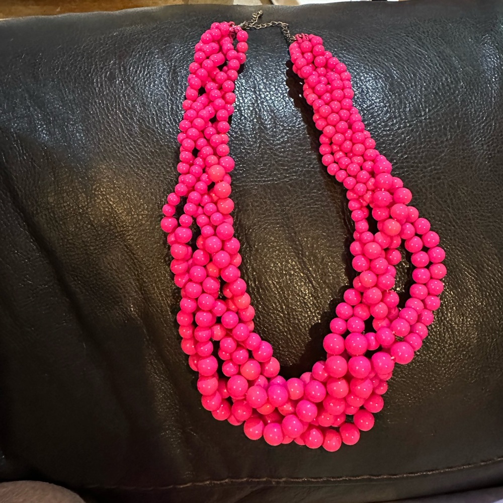 Vintage beaded 6 strain necklace‎